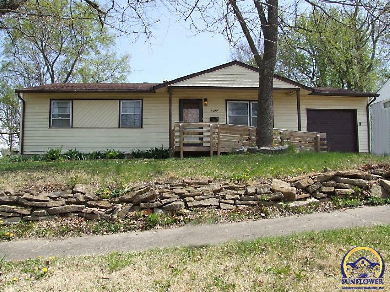 Property Photo:  3722 SE Truman Ave  KS 66609 