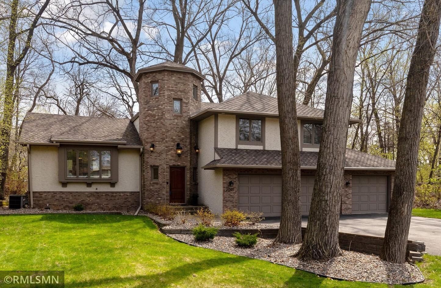 Property Photo:  2001 Crosby Road  MN 55391 