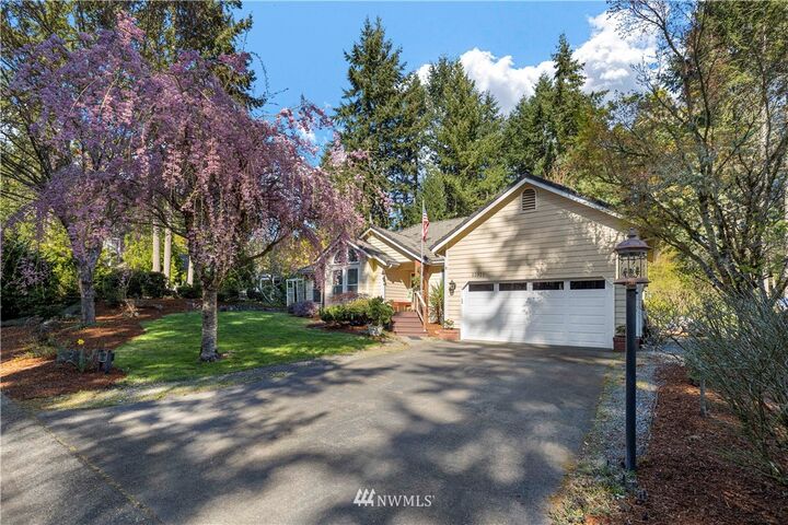 Property Photo:  11811 17th Avenue Ct NW  WA 98332 