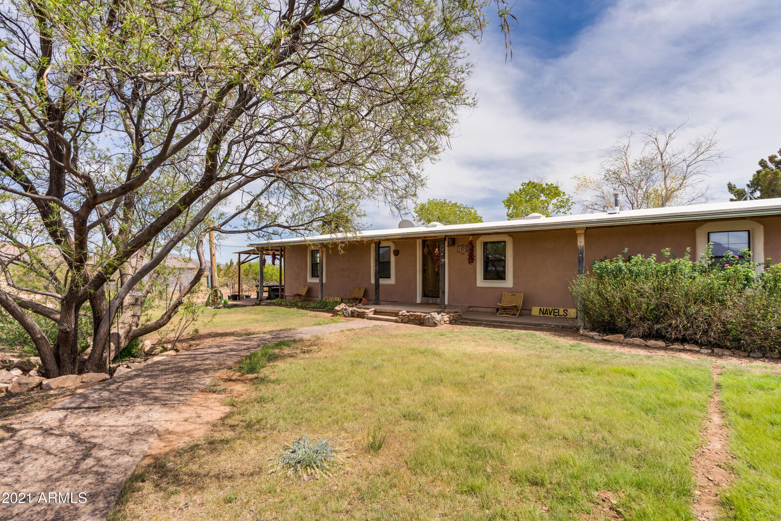 Property Photo:  1205 E Jackrabbit Trail  AZ 85607 