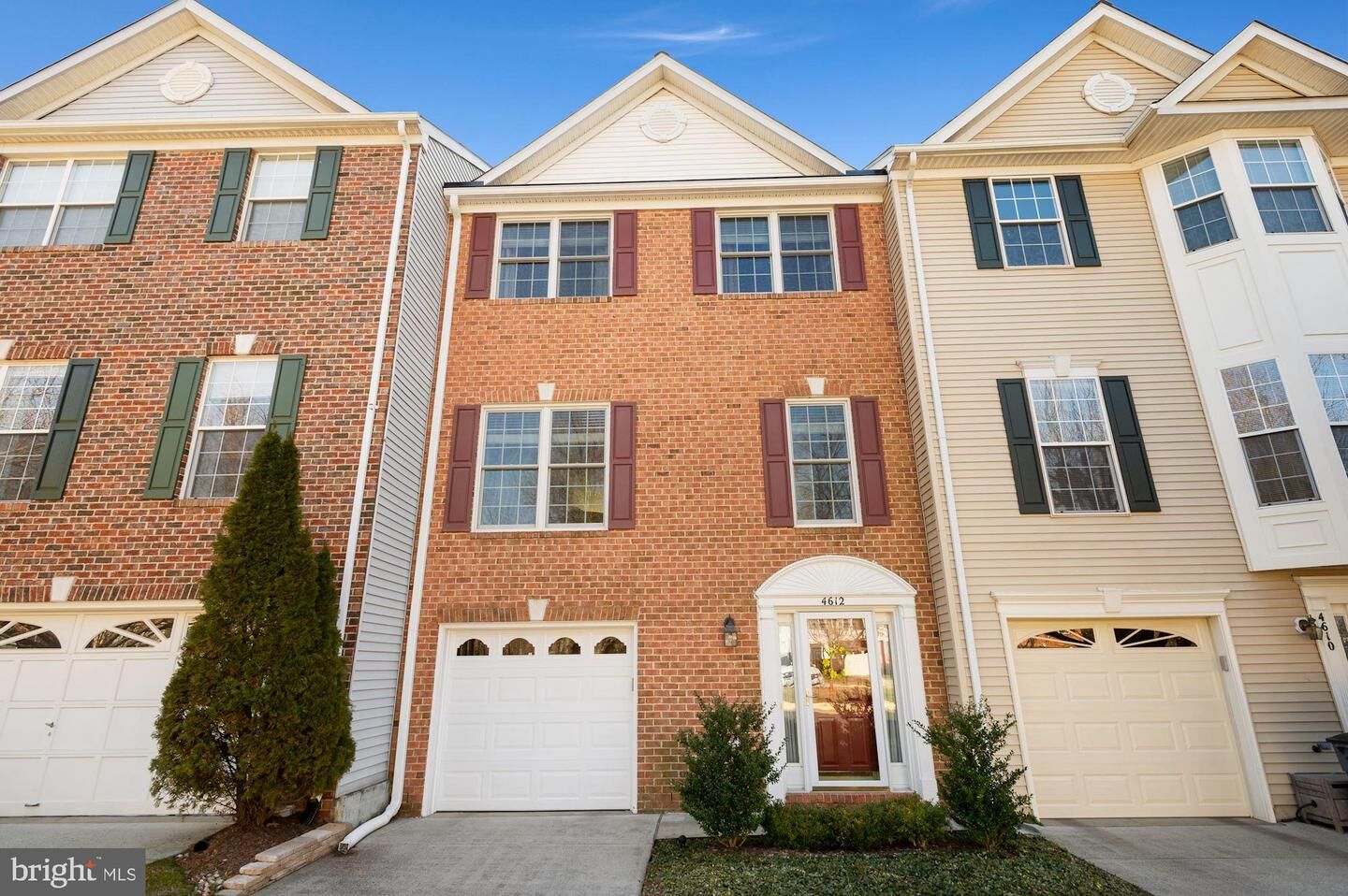 Property Photo:  4612 Buckhorn Ridge  VA 22030 