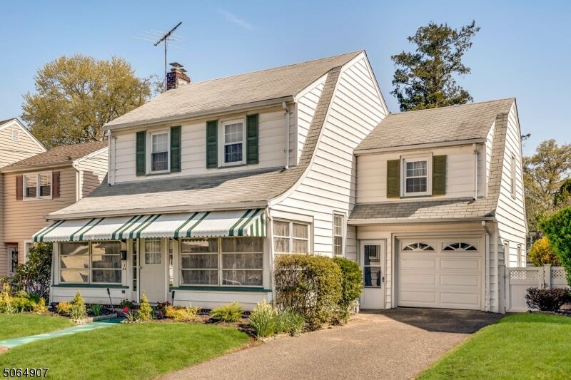Property Photo: 66 Oldis St NJ 07662
