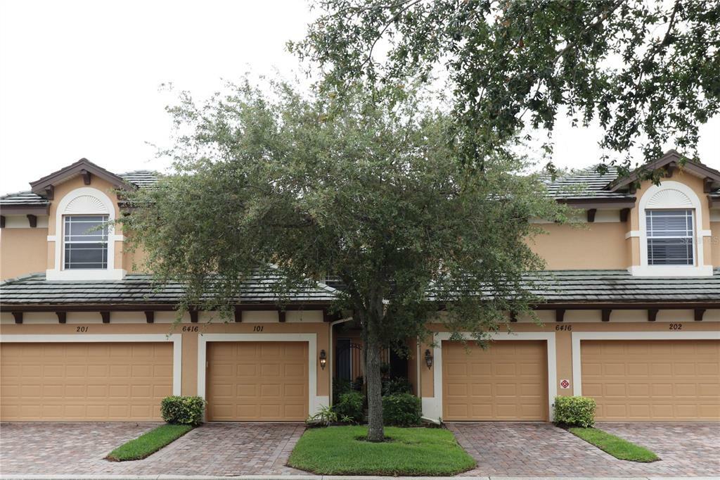 Property Photo:  6416 Moorings Point Circle 101  FL 34202 