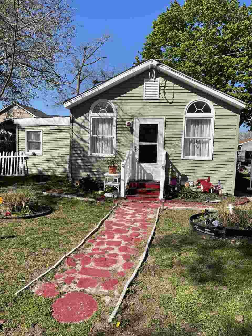 Property Photo:  619 E Jacksonville  NJ 08251 