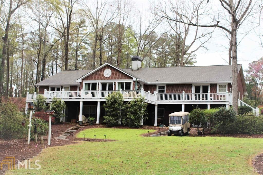 Property Photo: 1761 A P Roper Rd GA 30642