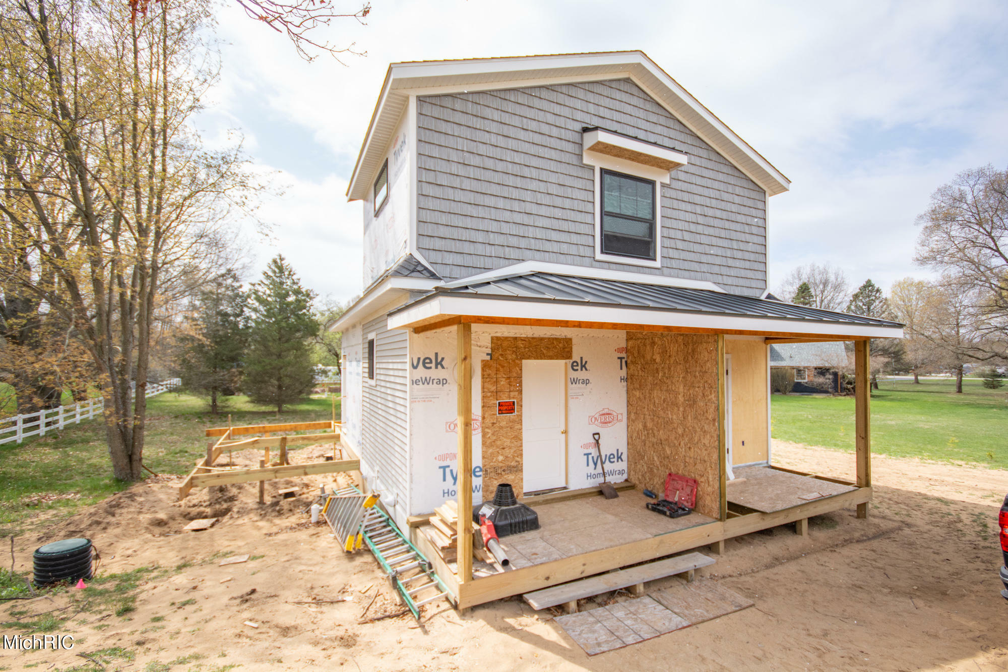 Property Photo: 6482 Riverside Road MI 49408