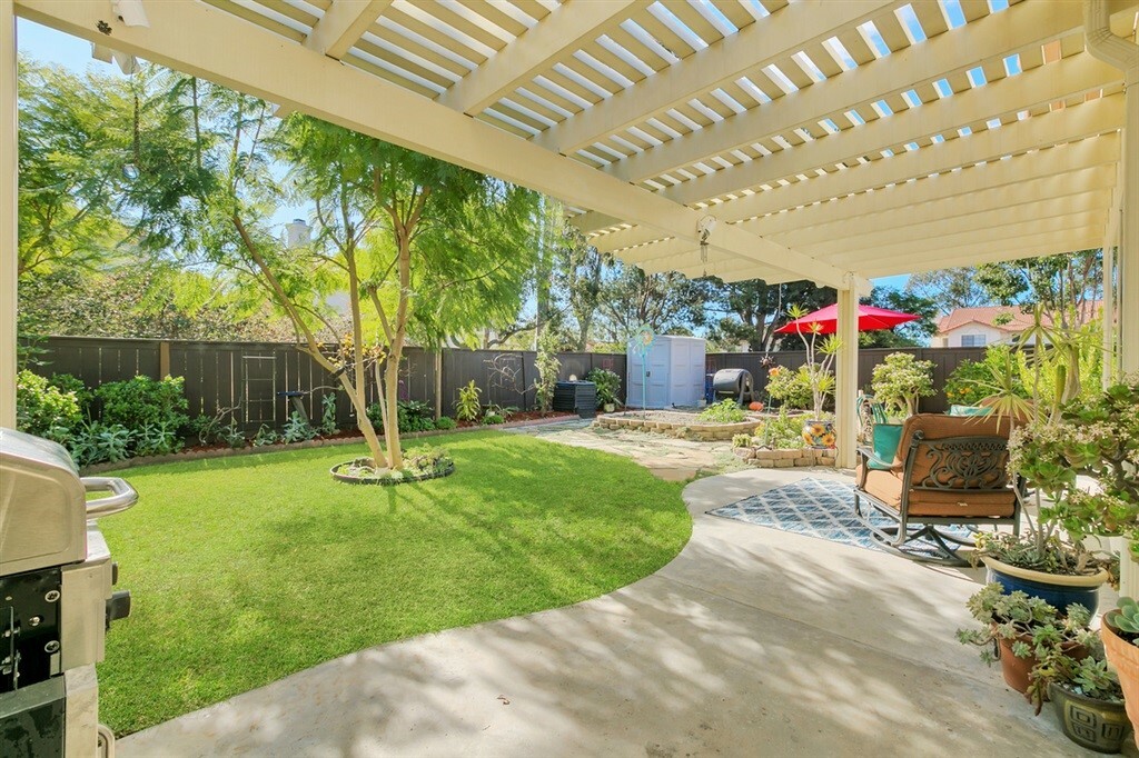 Property Photo:  751 Summersong Lane  CA 92024 