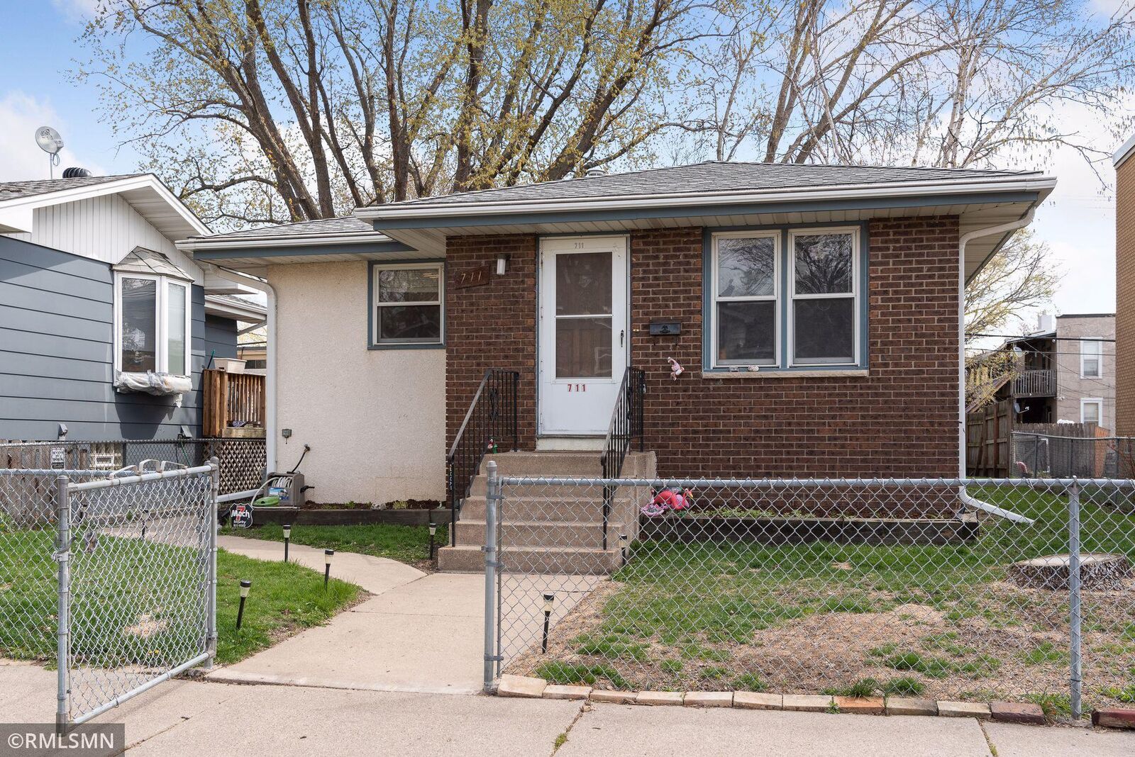 Property Photo: 711 Jackson Street NE MN 55413