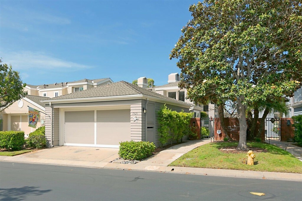 Property Photo: 7321 Lantana Ter CA 92011