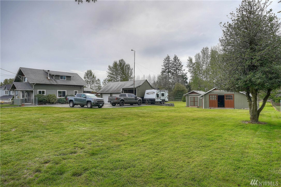 Property Photo: 8710 Golden Givens Rd E WA 98445