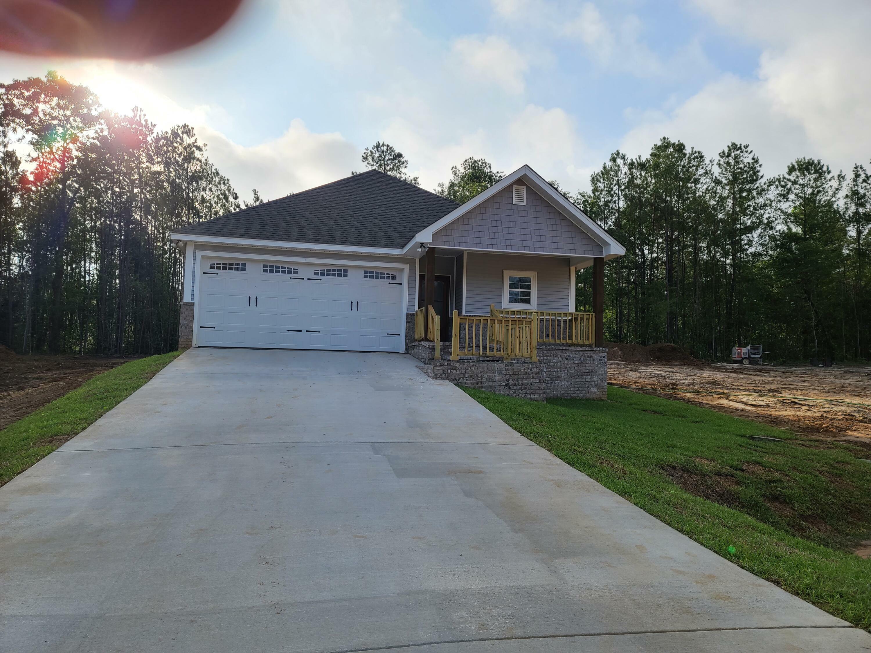 Property Photo:  52 N Barnes Field Dr.  MS 39402 