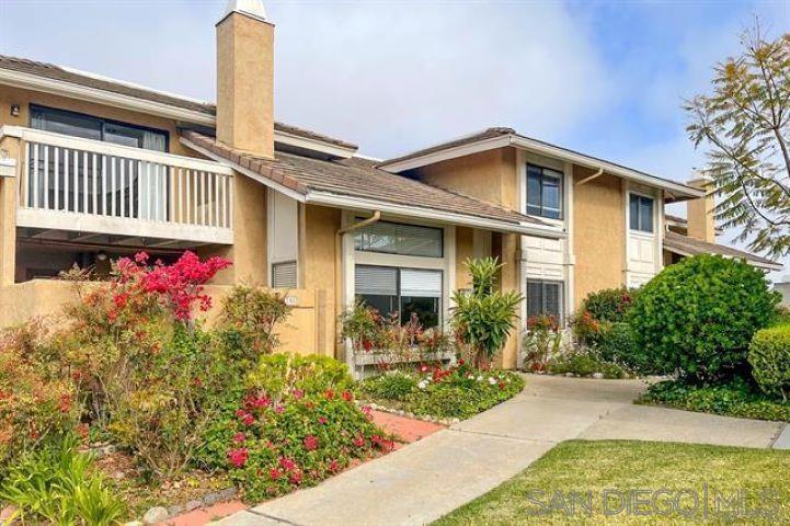 Property Photo: 17432 Fairlie Rd CA 92128