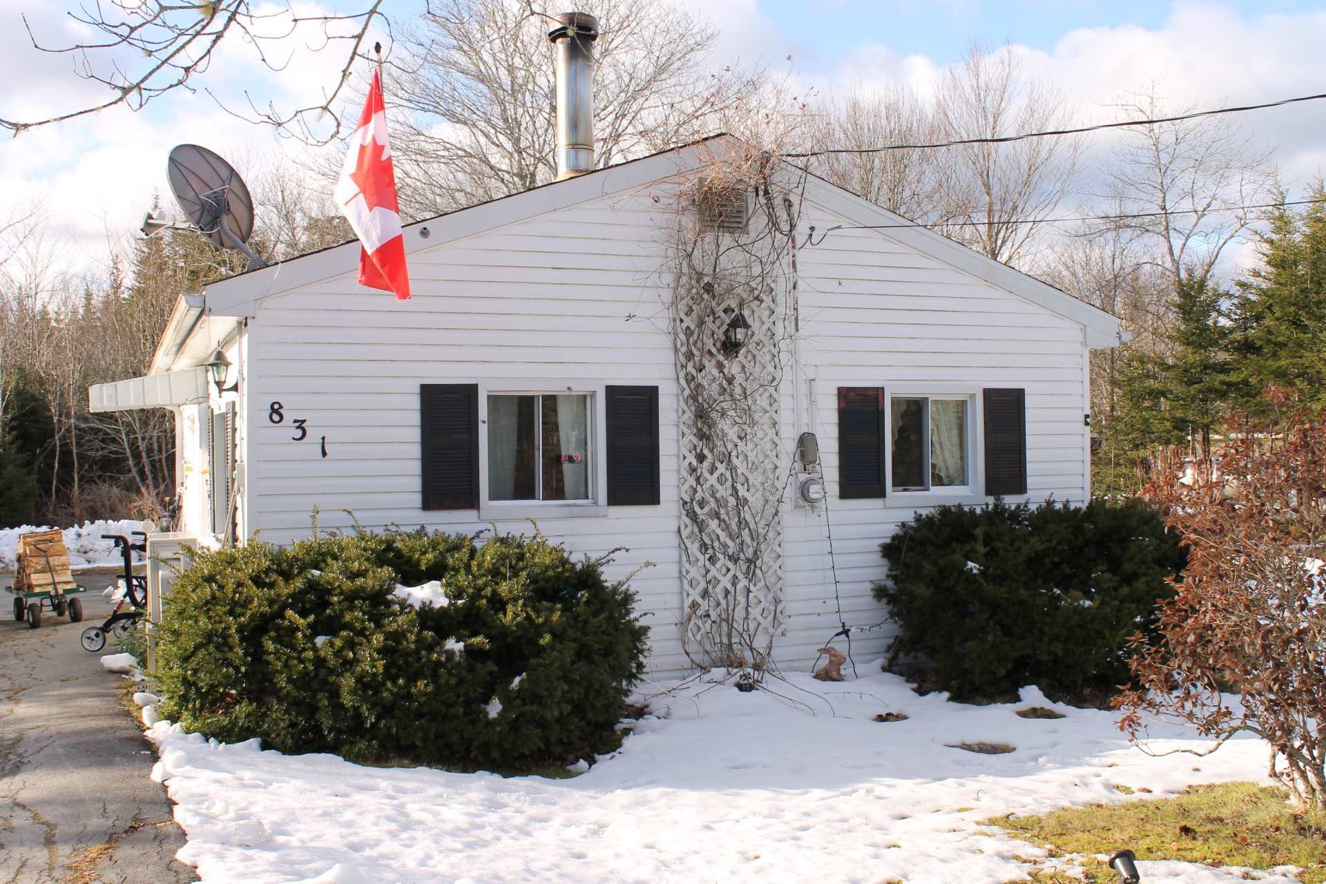 Property Photo: 831 Moser River North Road NS B0J 2K0