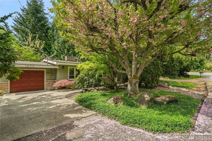 16715 SE 14th St  Bellevue WA 98008 photo
