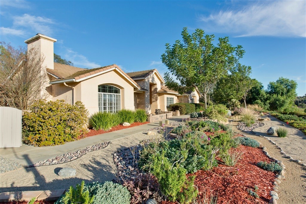 Property Photo:  31695 Ricks Ranch Court  CA 92082 