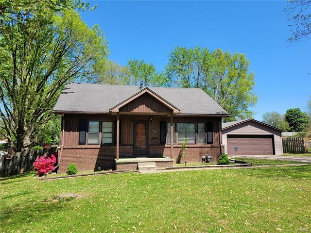 Property Photo: 1353 10th Street 62018