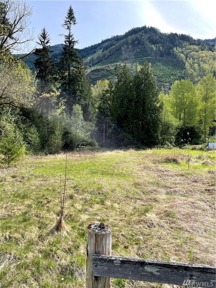 Property Photo:  4640 Mosquito Lake Rd  WA 98244 