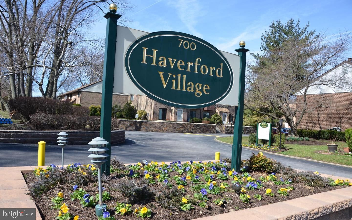 Property Photo:  700 Ardmore Avenue 111  PA 19003 
