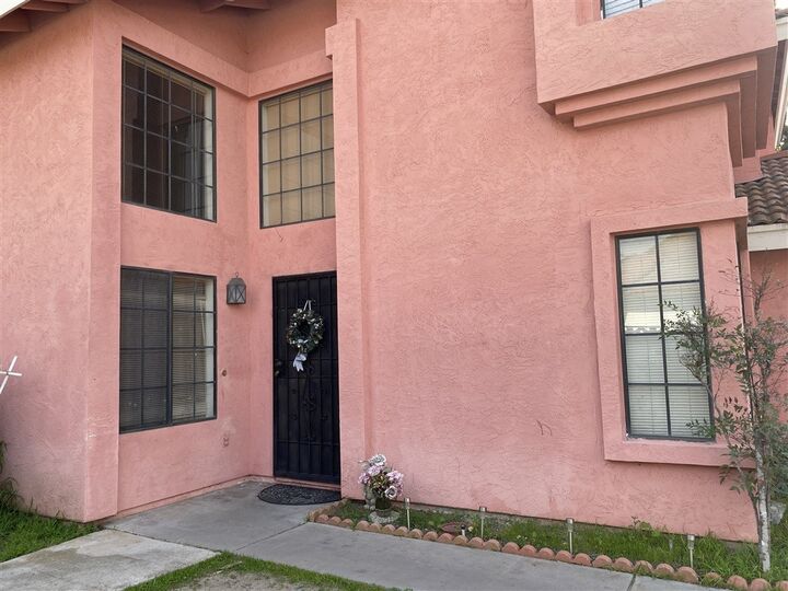 Property Photo:  1123 Red Maple Drive  CA 91910 