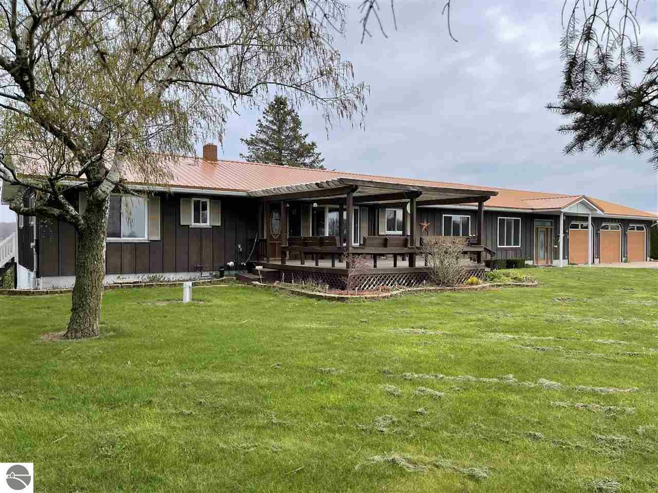 Property Photo:  7855 E Pere Marquette Road  MI 48617 