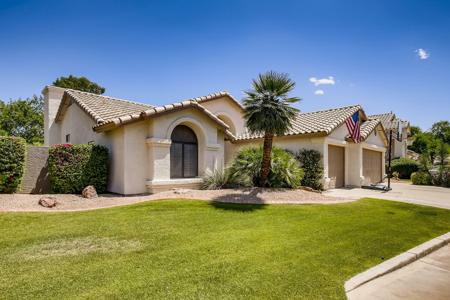 Property Photo:  3221 S Horizon Place  AZ 85248 