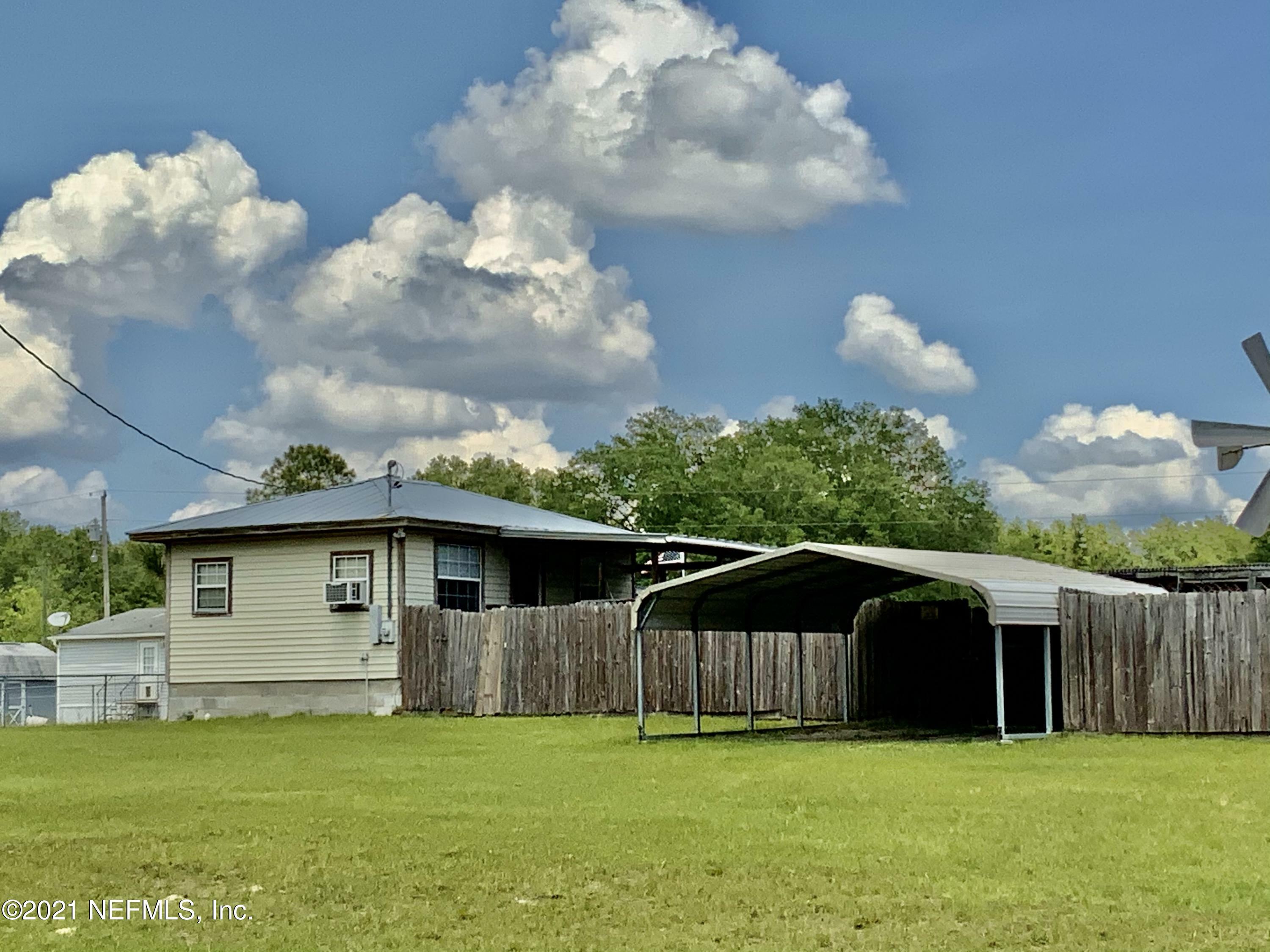 Property Photo:  710 Lenore Avenue  FL 32148 