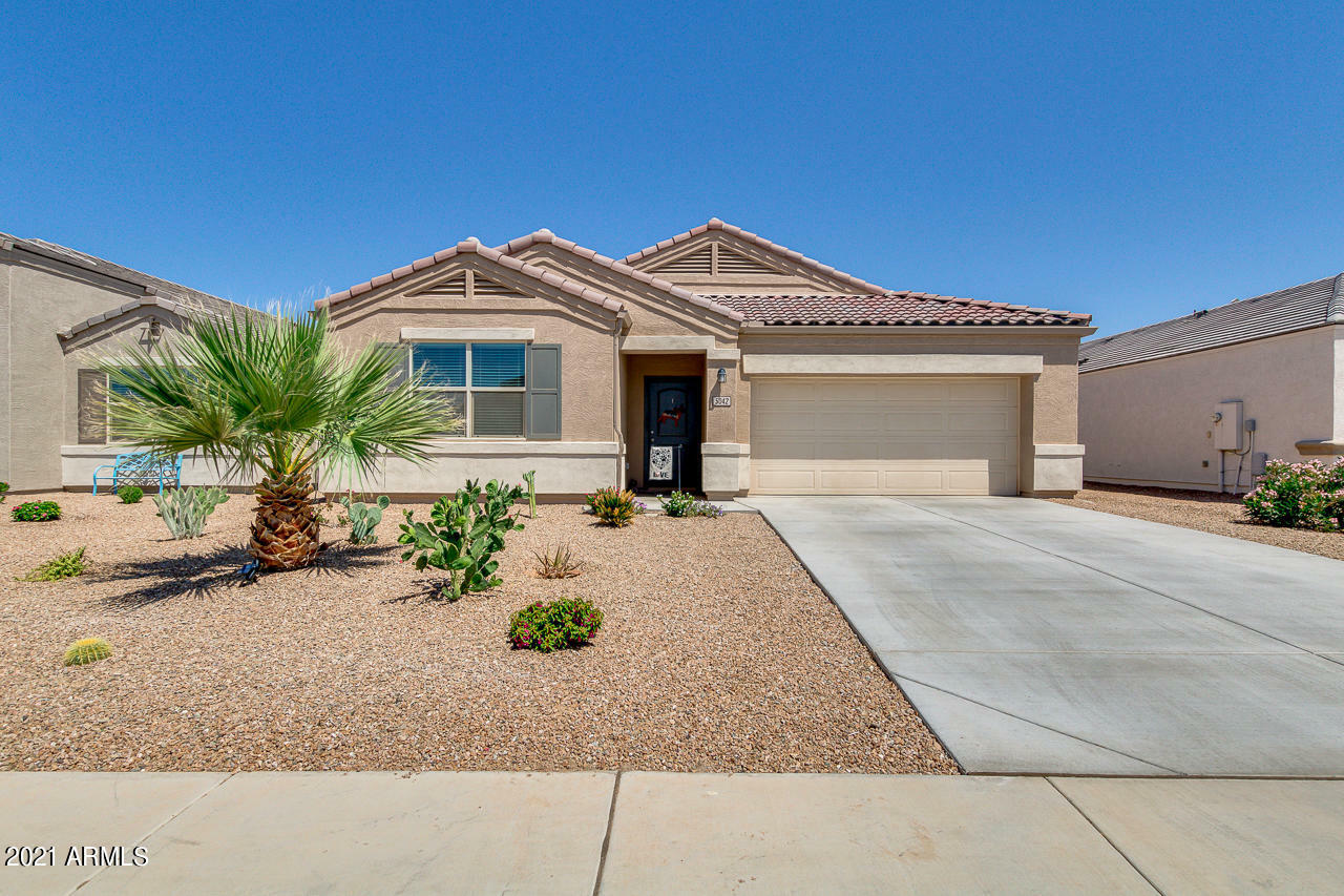 Property Photo:  5042 E Andalusite Lane  AZ 85143 