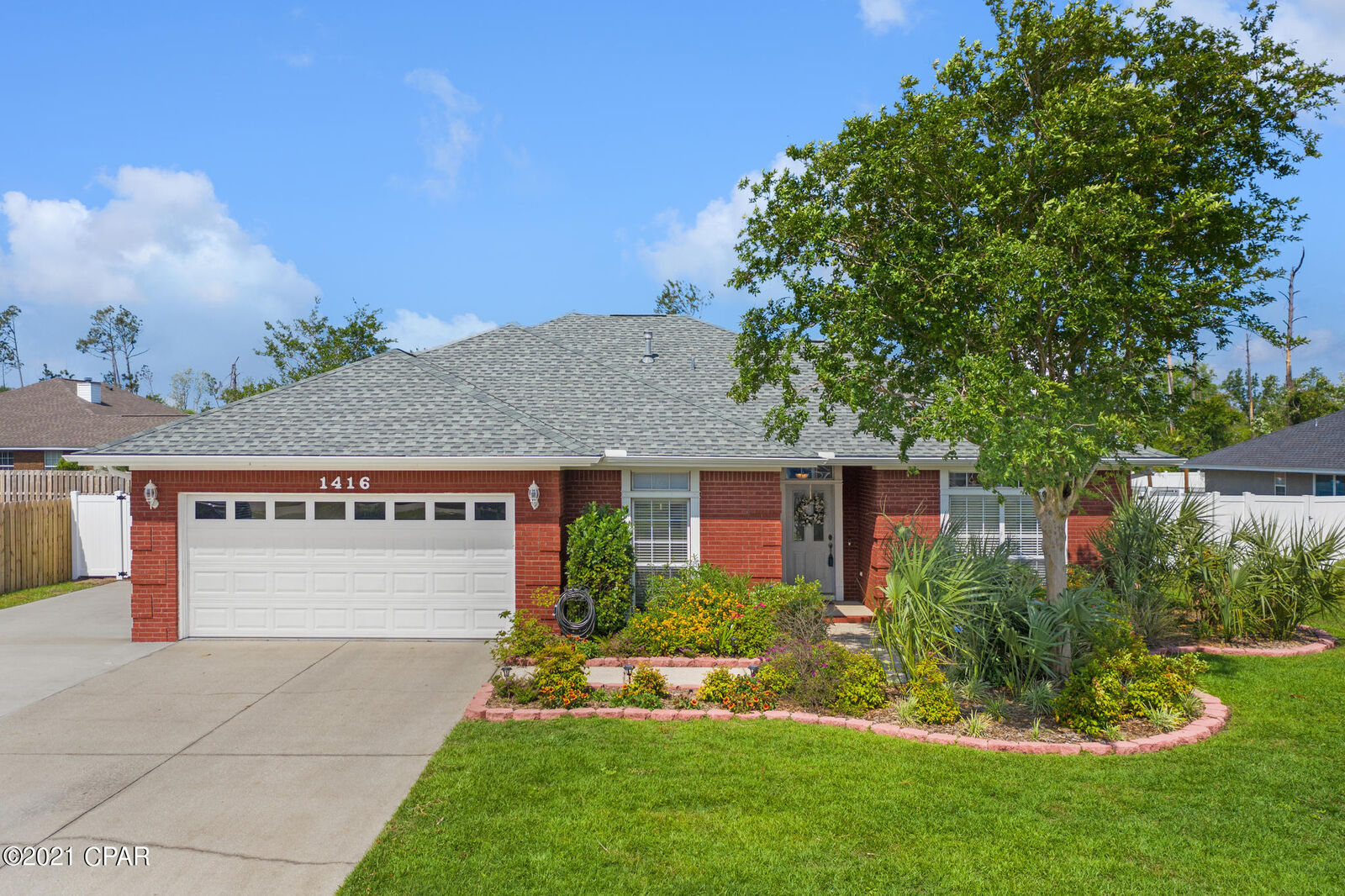Property Photo: 1416 Inverness Road FL 32444