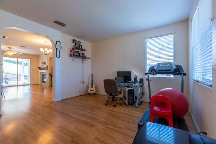 6927 Loheit Way  Sacramento CA 95842 photo