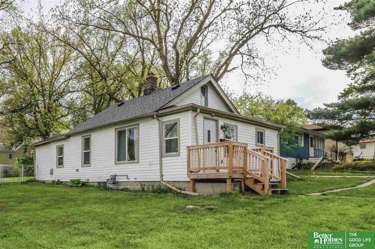 Property Photo:  4333 Fort  NE 68111 