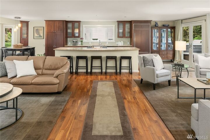 Property Photo: 24016 107th Dr SE WA 98077