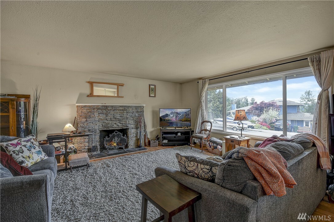 Property Photo:  2918 Panaview Blvd  WA 98203 