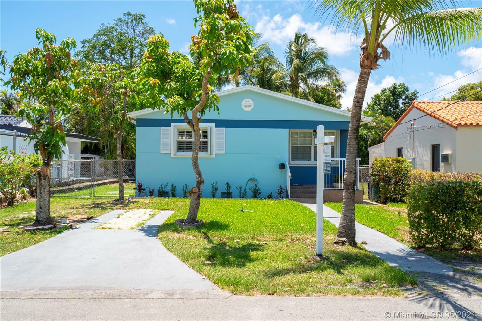 Property Photo: 4620 SW 10th Street FL 33134