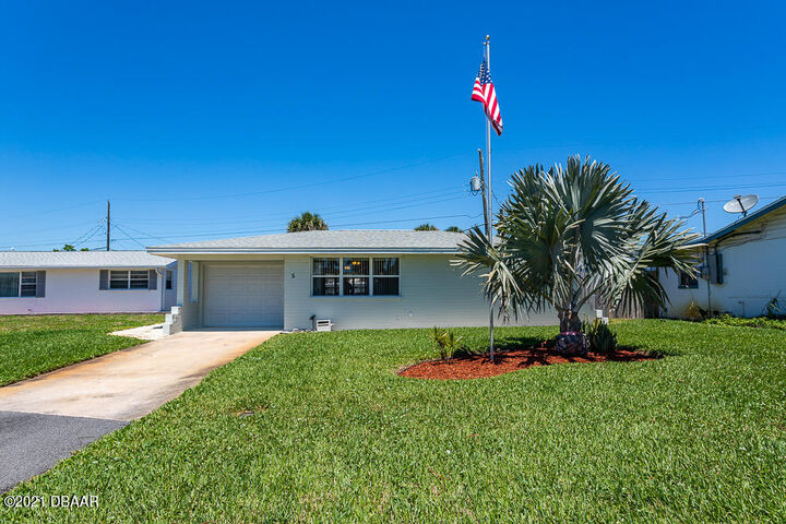 5 Beechwood Drive  Ormond Beach FL 32176 photo