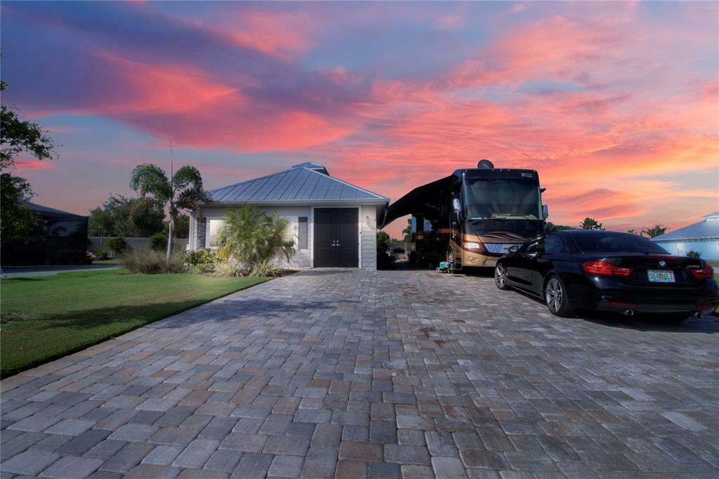 Property Photo:  8652 SW Sand Crane Circle  FL 34269 