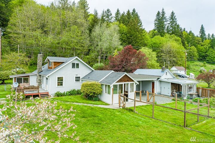 Property Photo:  4805 Old Machias Rd  WA 98290 