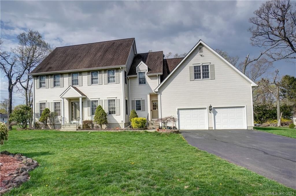 Property Photo:  54 Fitch Street  CT 06473 