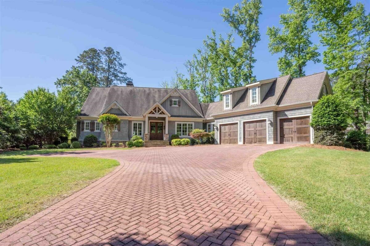Property Photo:  1010 Cory Circle  GA 30642 
