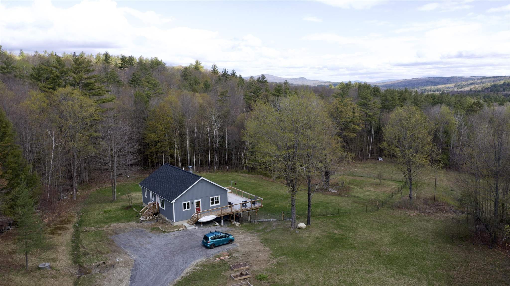 Property Photo:  428 Sanborn Hill Road  NH 03284 