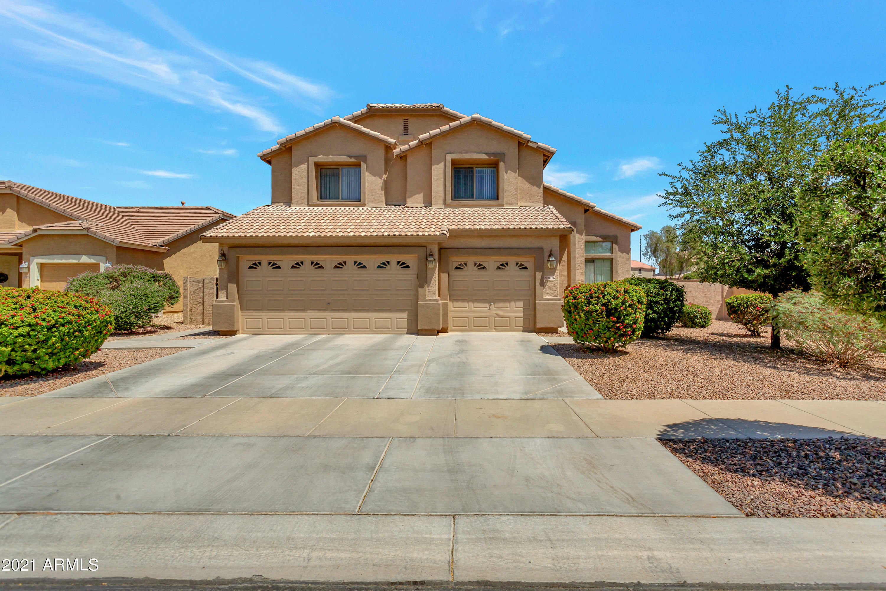 Property Photo:  14156 W Desert Hills Drive  AZ 85379 