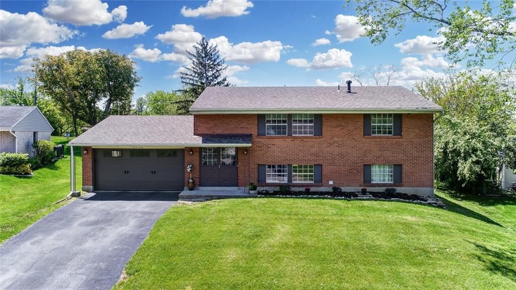 Property Photo: 5913 Verdi Drive OH 45449