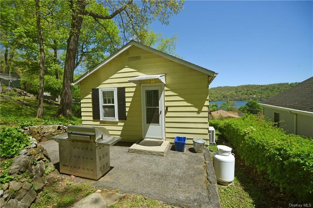 Property Photo:  30 Sharon Road  NY 12563 