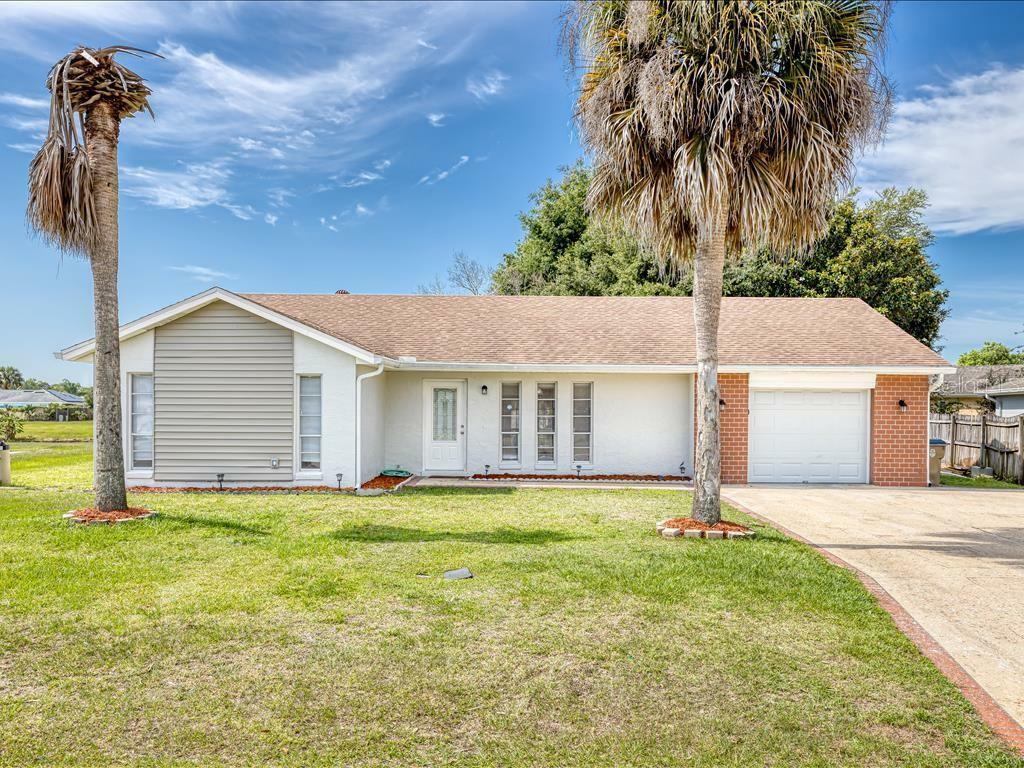 Property Photo:  494 Elkwood Court  FL 34743 