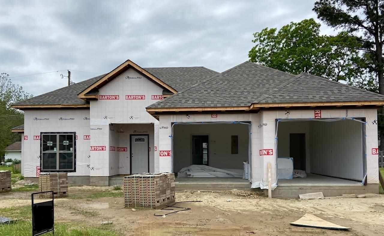 Property Photo: 111 Pecan Street AR 72437