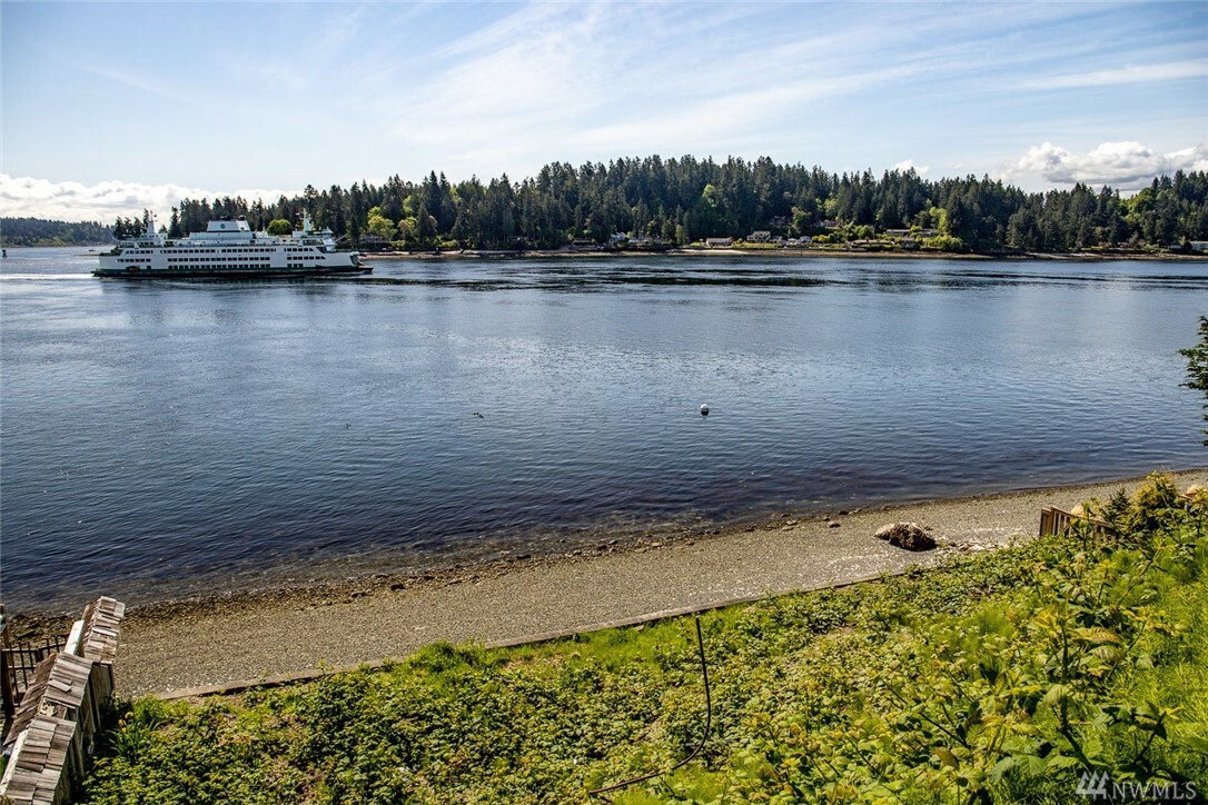 Property Photo:  3356 NE Point White Dr  WA 98110 