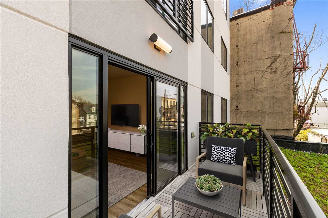 Property Photo: 391 Palisade Ave 202 NJ 07307