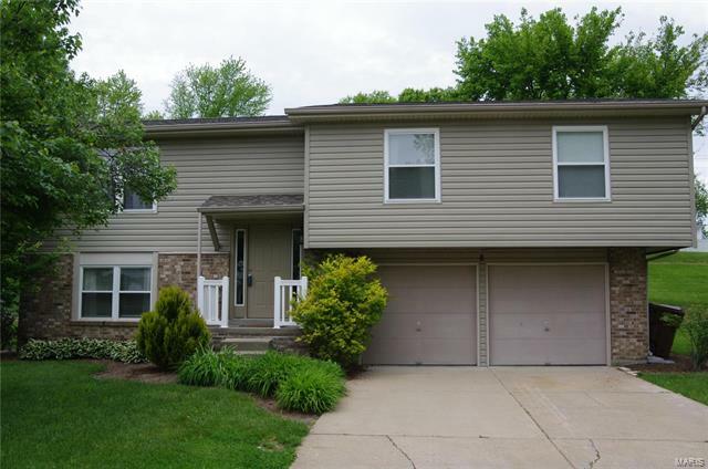 Property Photo: 8 Spring Wood 63376