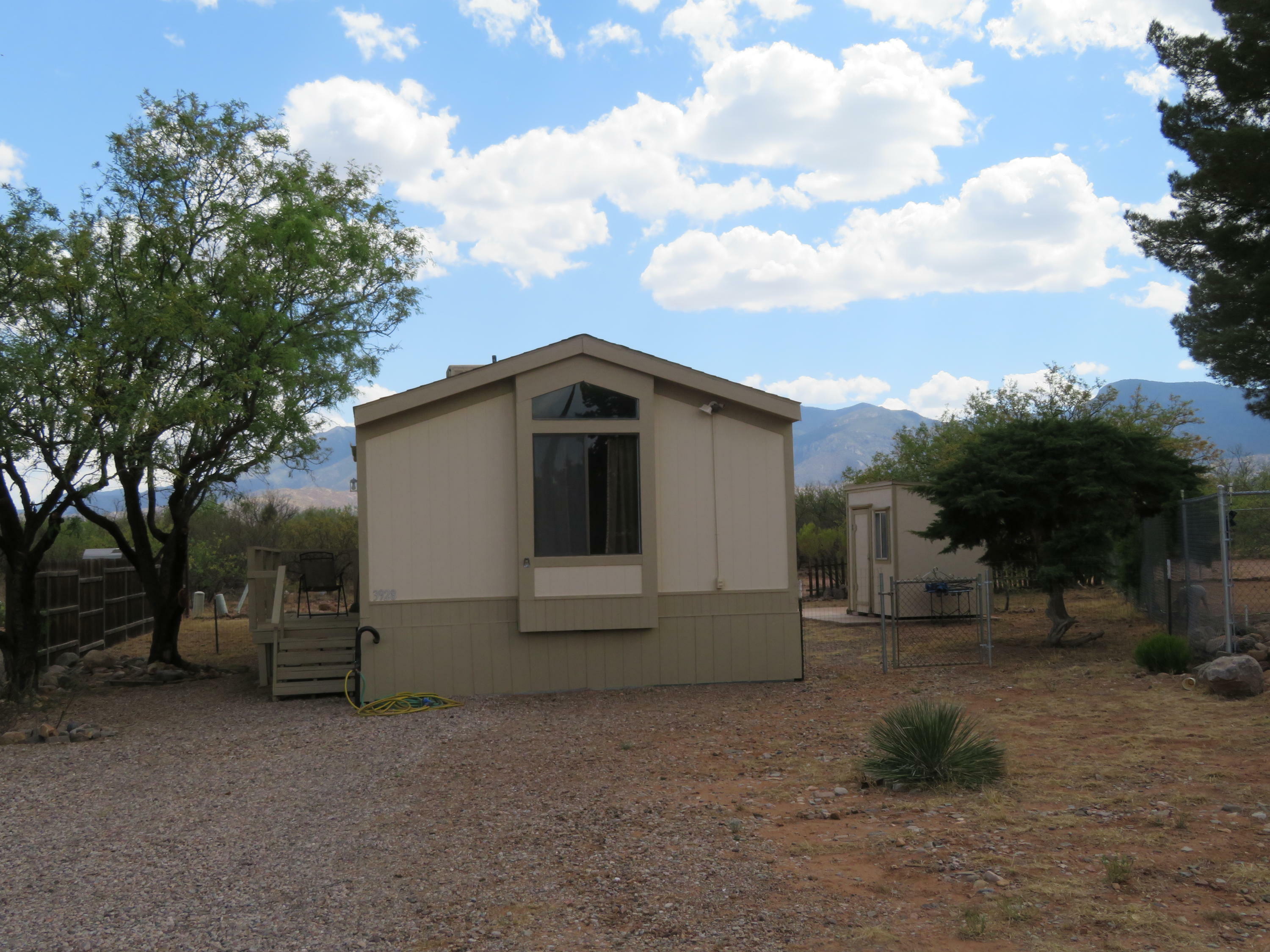 Property Photo: 3928 S Mahonia Place AZ 85650
