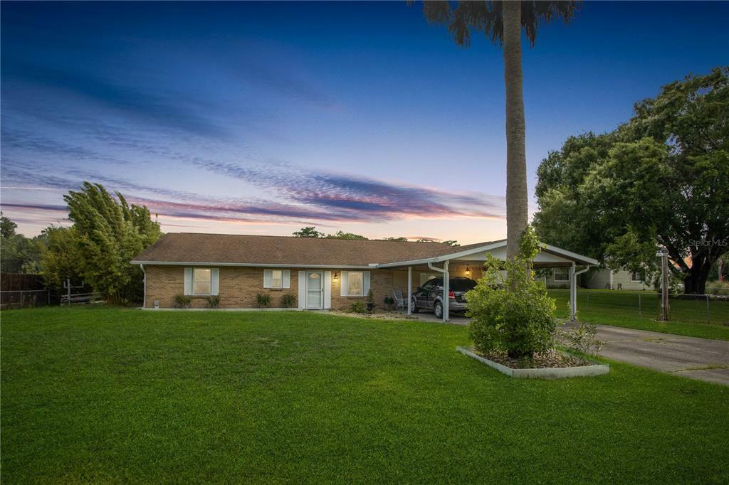 Property Photo: 270 Candy Lane FL 32720
