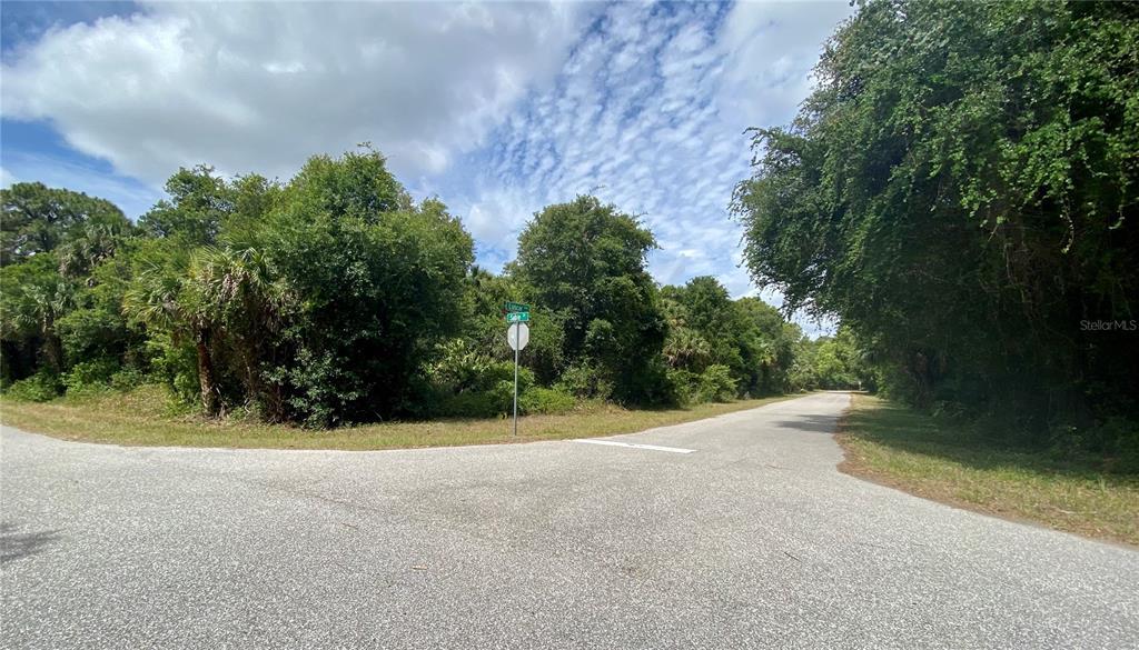 Property Photo:  18137 Luscar Avenue  FL 33954 